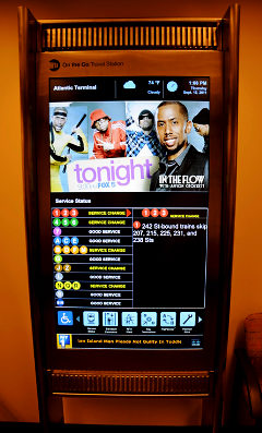 Illustration for article titled NYC Subways Getting Their Very Own 47-Inch Touchscreens